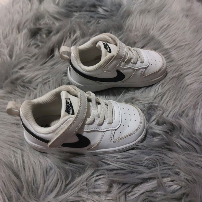 Бебешки маратонки Adidas Nike 71/2,