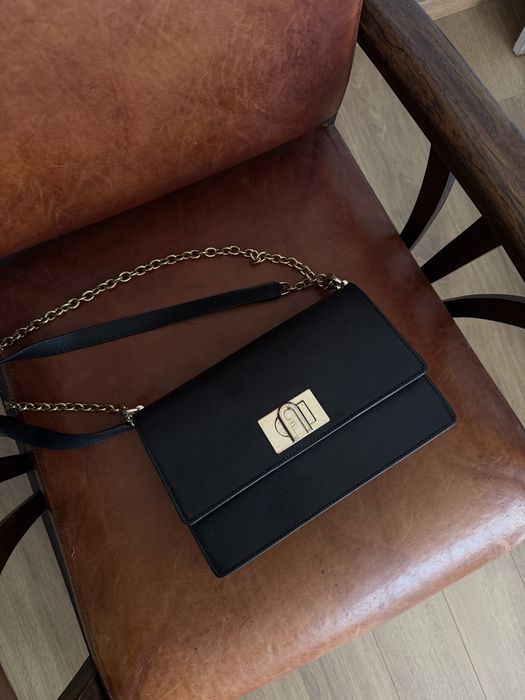 Furla 1927 Black Leather Chain Shoulder Bag