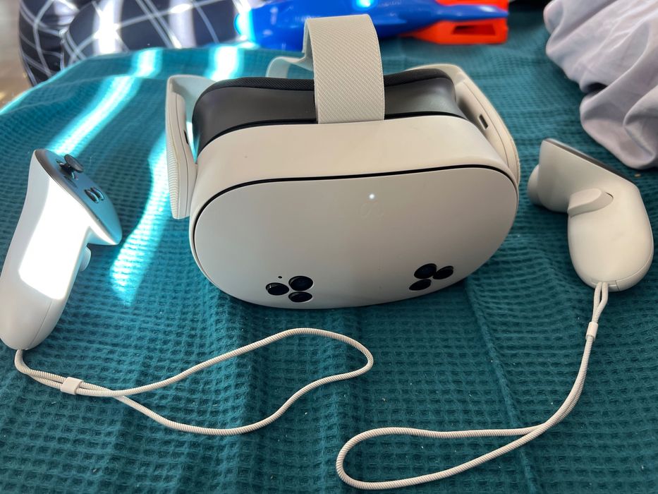 VR очила meta quest 3s