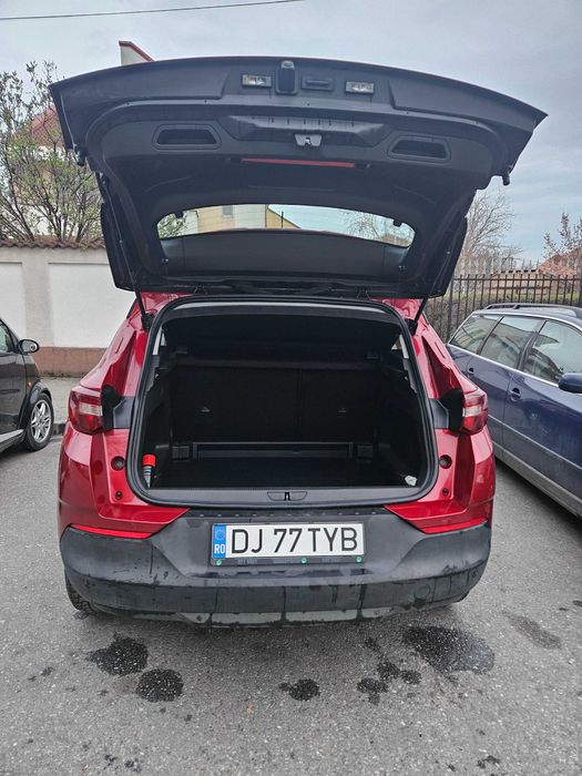 SUV Opel Grandland X Turbo 2019 1.2