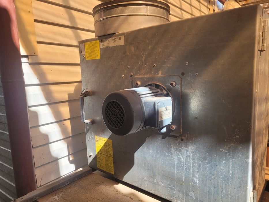 вытяжка универсальная