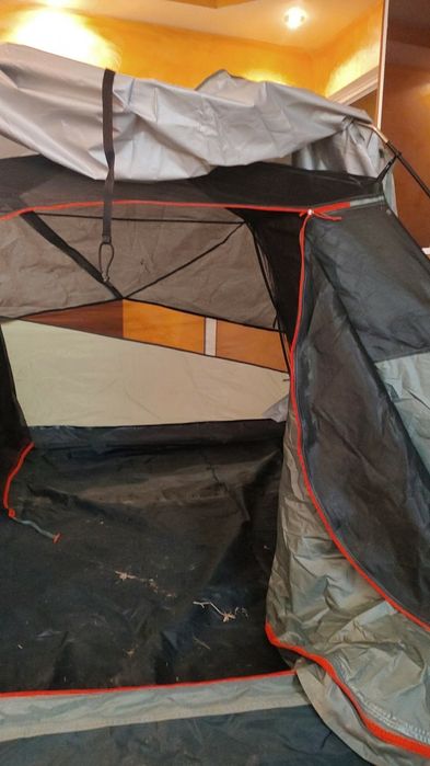 Cort camping 3 persoane