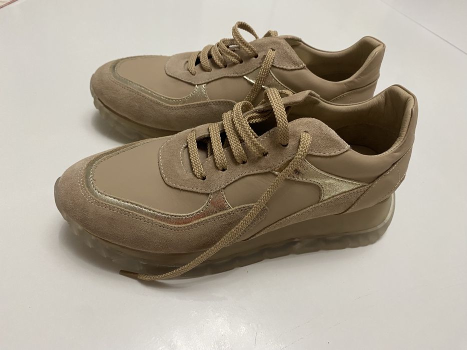 кроссовки 40 размер