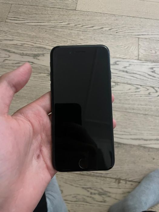 Айфон 7    32 гб     100%