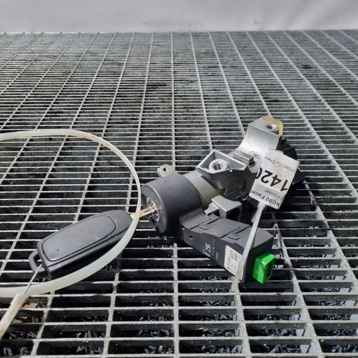 Contact Cu Cheie Volvo XC90 Facelift 2.4 Diesel 2007 - 2014 SUV (1420) 8621509