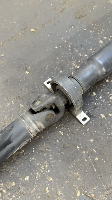 Кардан за БМВ 5 Серия Е60 Е61 520d 177