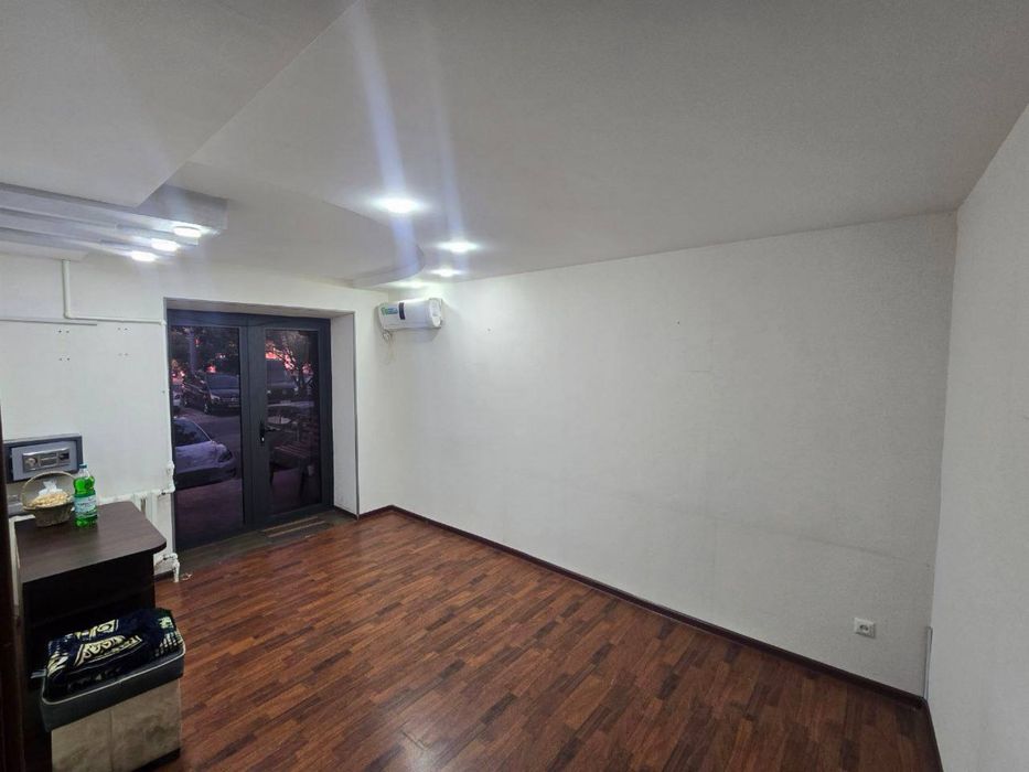 Улица Нуравшон Октепа 1-Линя Продается Нежилой