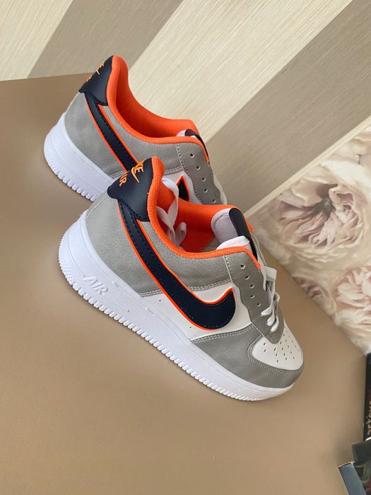 Adidași nike AF1