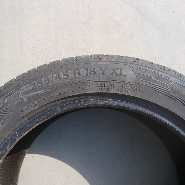 255/45 R18 vara Barum dot 2022