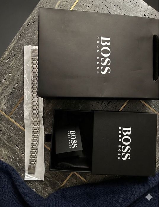 Луксозен комплект Hugo Boss – гривна + оригинална кутия и аксесоари