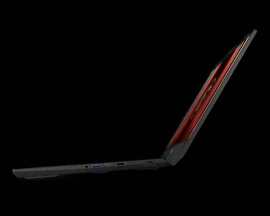 MSI Katana 15 HX I7-14650HX 16GB 1TB SSD 8GB RTX 5070 15,6 QHD IPS