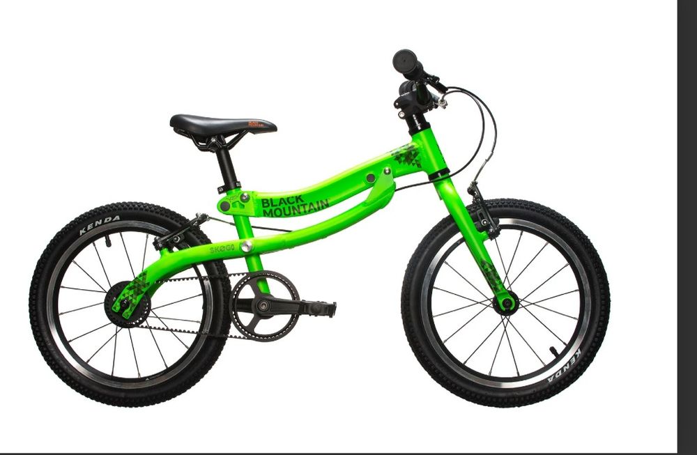 Bicicletă copii Black Mountain SKØG 16– premium, foarte ușoară