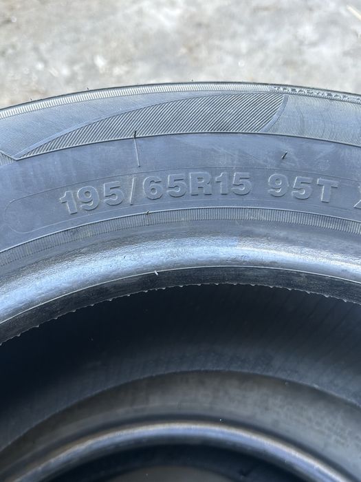 Продам шины на автомобиль