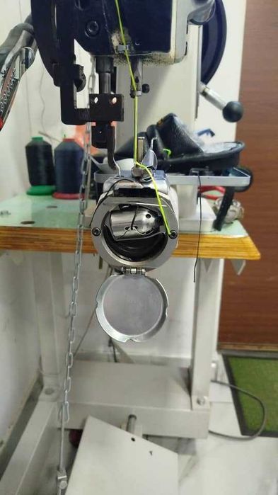 SR-205 Tikuv moshinkasi