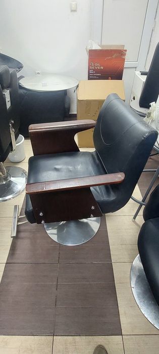 Кресло парикмахерская