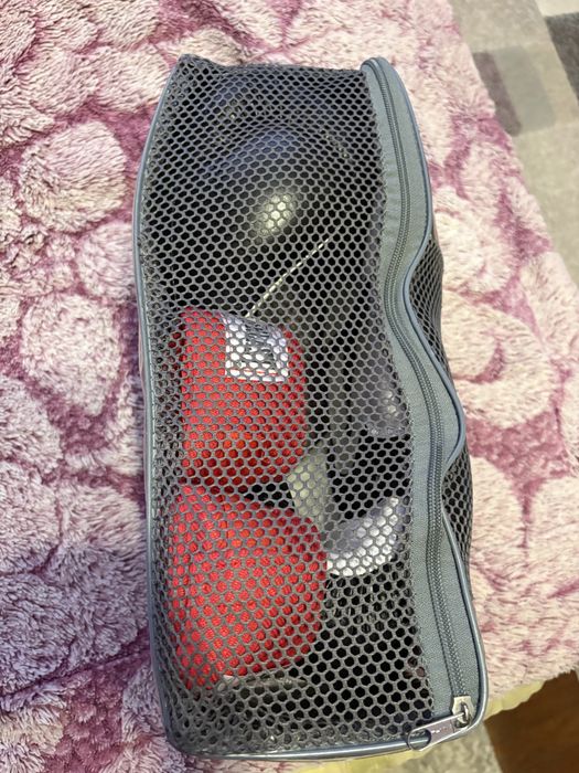 Боксови ръкавици