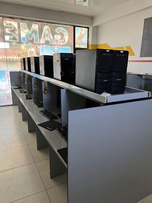 Kopyuter xona game club sotiladi 1 ta koplekti