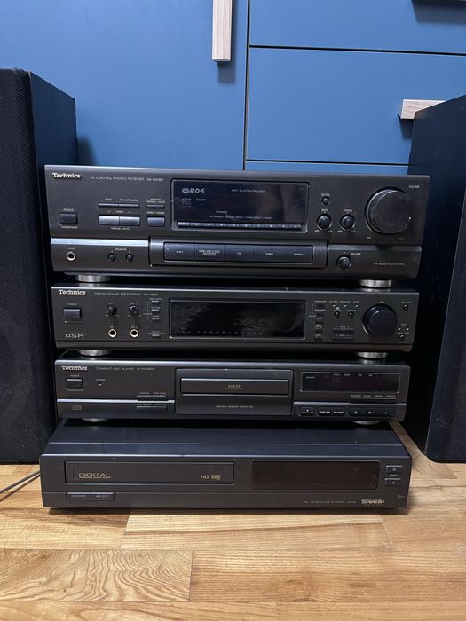 Музикална уредба Technics