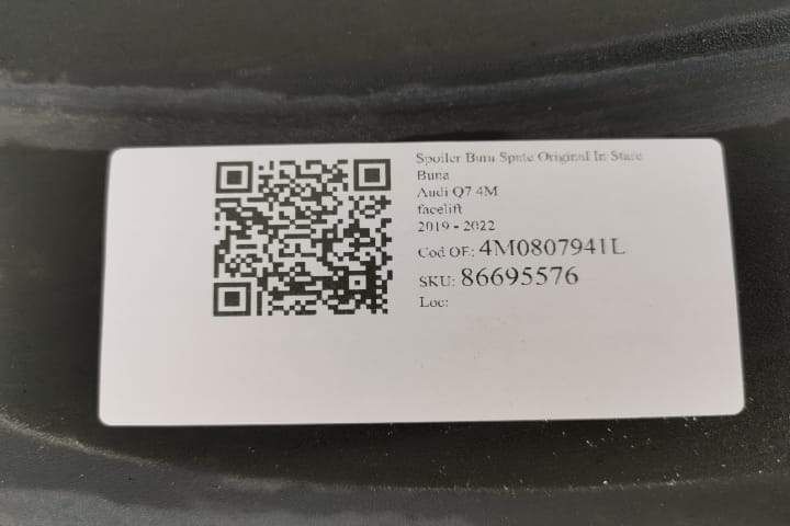 Спойлер Задна Броня Оригинален В Добро Състояние С-Линия Ауди / Audi Q