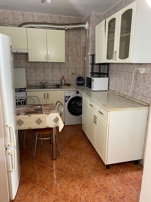 PF inchiriez ap cu 2 camere decomandat. Manastur