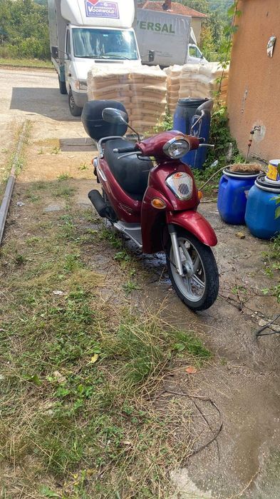 Скутер  Кимко пипъл 150,200,300(Kymco people 125,250) на части