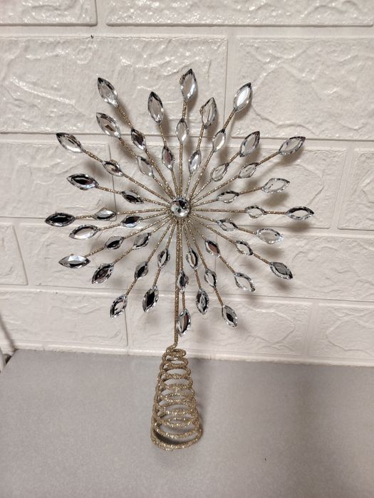 Нов уникален връх за елха