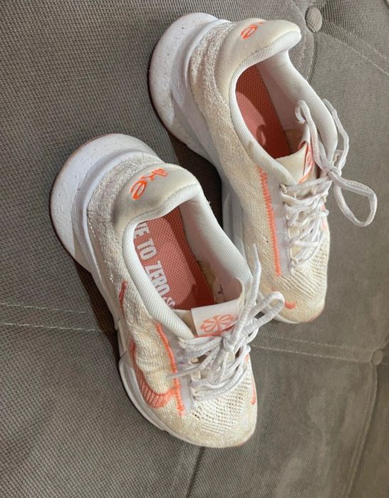 Adidași Nike SuperRep