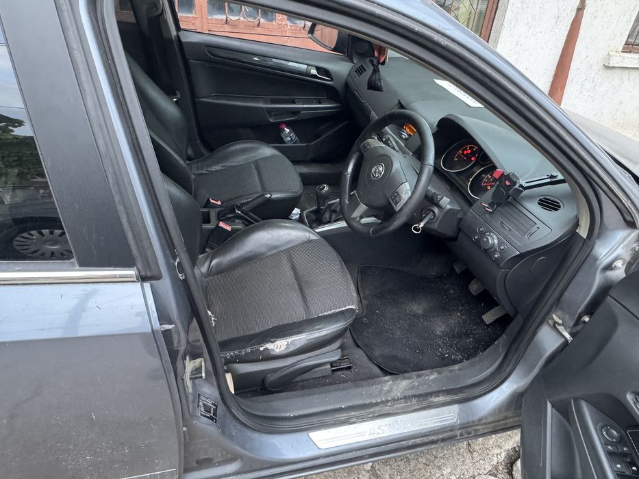 Opel astra H 1.7 101 2005година