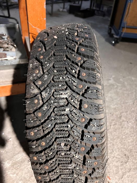 Резина зимняя с дисками