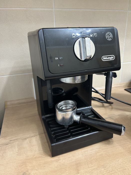 Кофемашина Delonghi