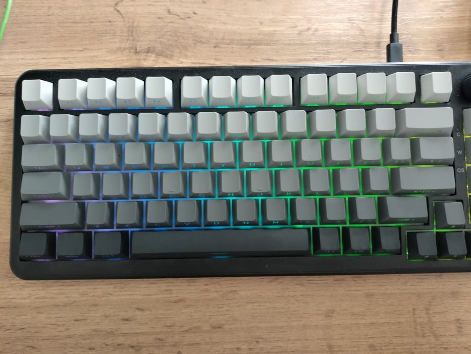 Продам Клавиатуру Ajazz AK820