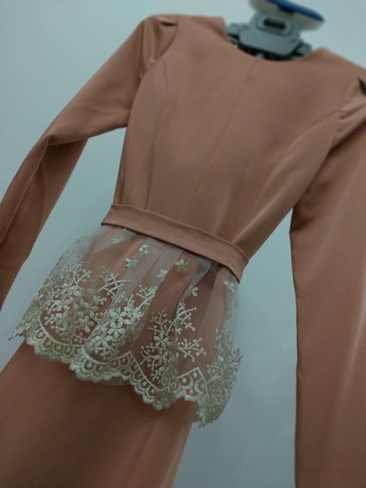 Вечерние платье новые