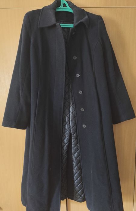 Мужские пальто и плащи