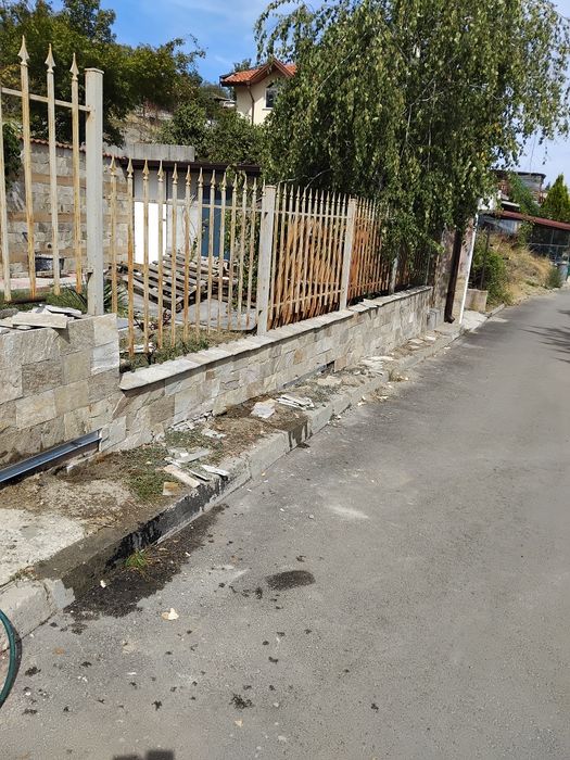 Лепене на камък плочки гранитогрес каменна облицовка полагане на камък
