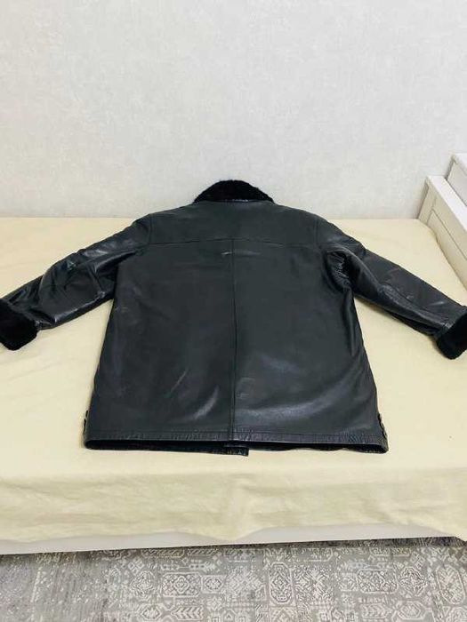 Мужскую дубленку