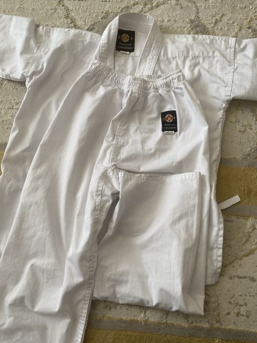 Продам кимано для каратэ