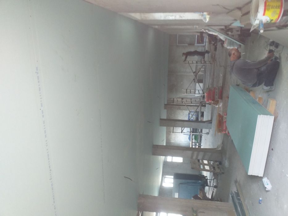 Tencuiala mecanizata