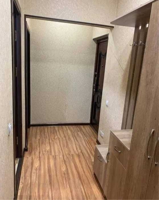 Аренда кв Рынок Универсам 2-ком ро-н Юнусабад-4 кв