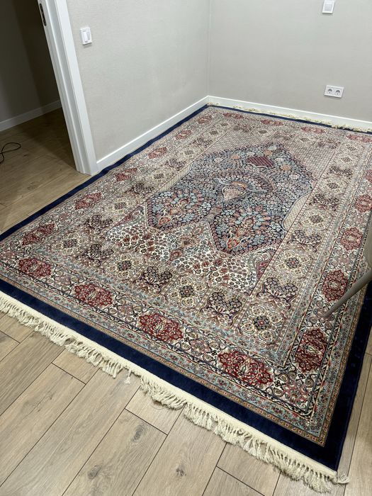 Ковер б/у размер  3*2.