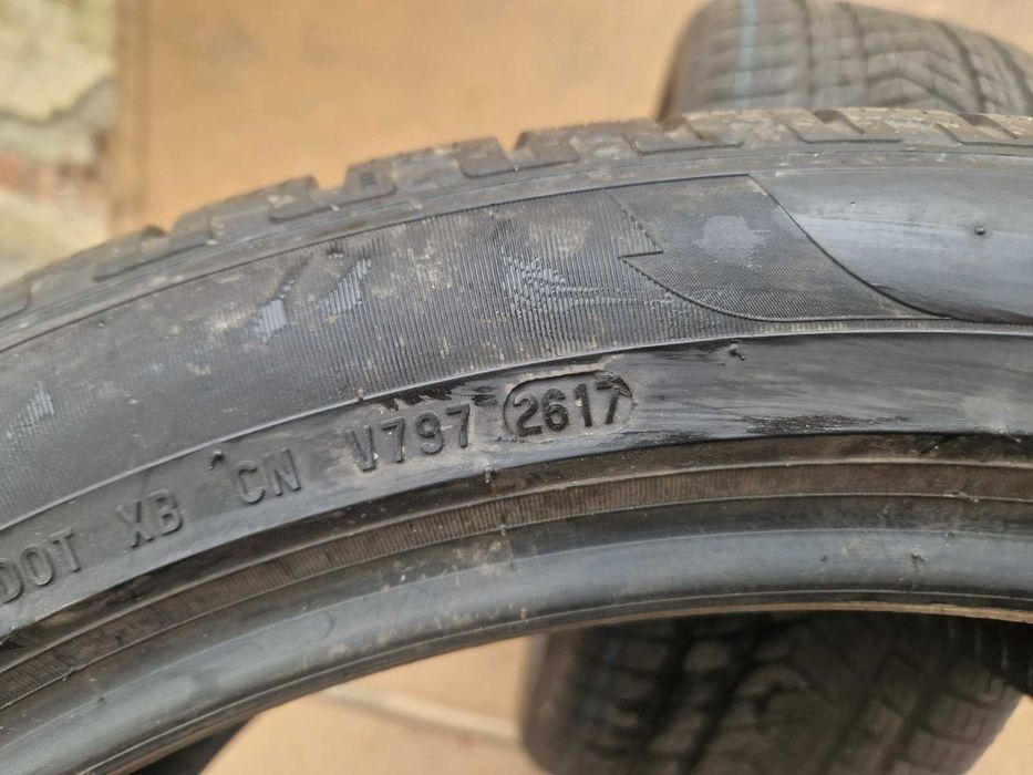 2 Pirelli R21 275/40
Зимни гуми 
DOT2617