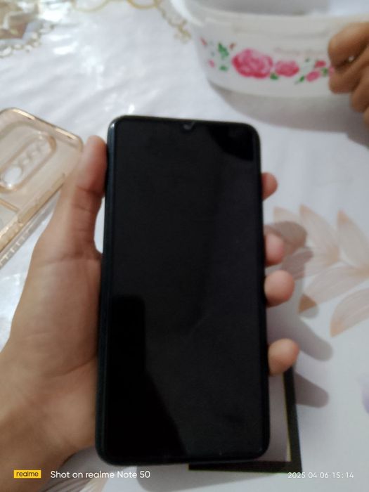 Redmi 8 hotirasi 64
