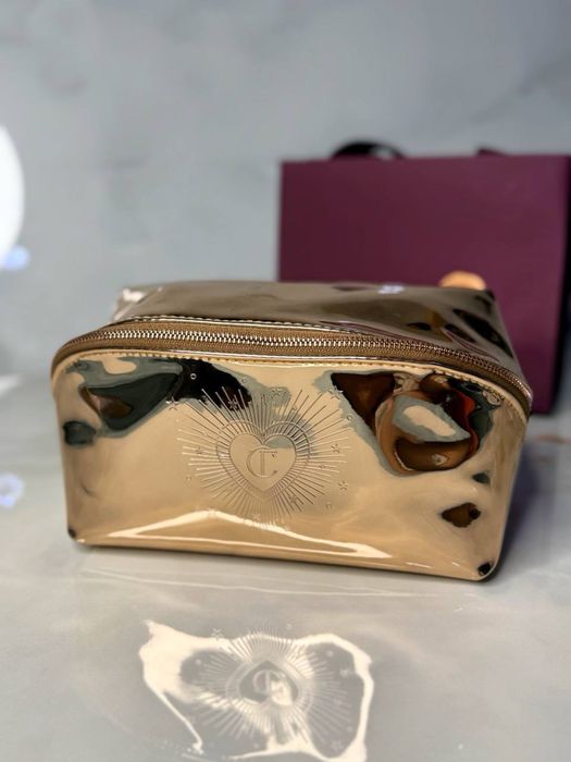Charlotte Tilbury косметичка ОРИГИНАЛ