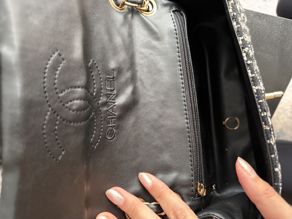 Чанта Chanel с дълга дръжка