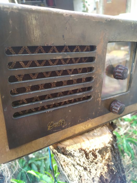 Старо работещо радио DULCI