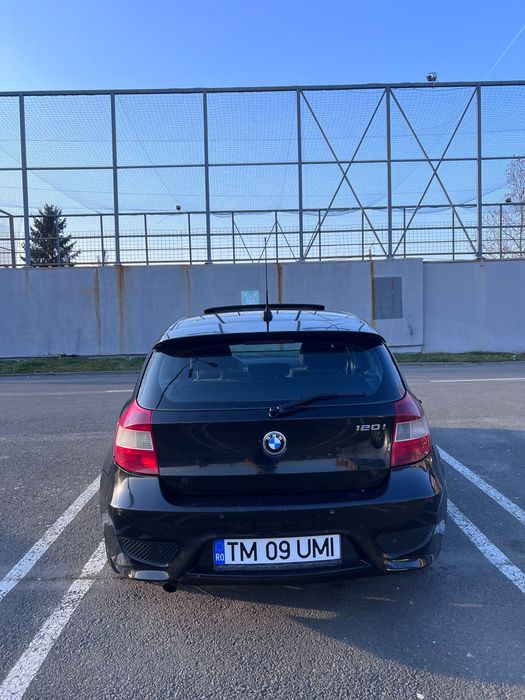 BMW Seria 1 120i E87 2.0 Benzină