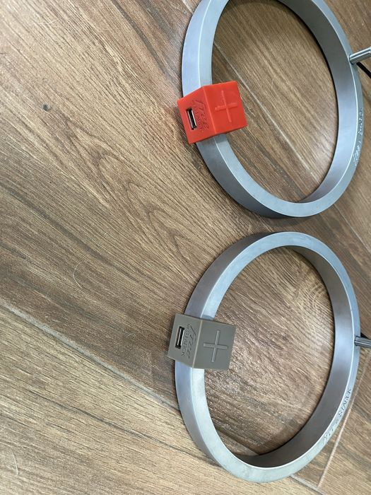 Поддръжка на  Freebox Server от Starck Revolution