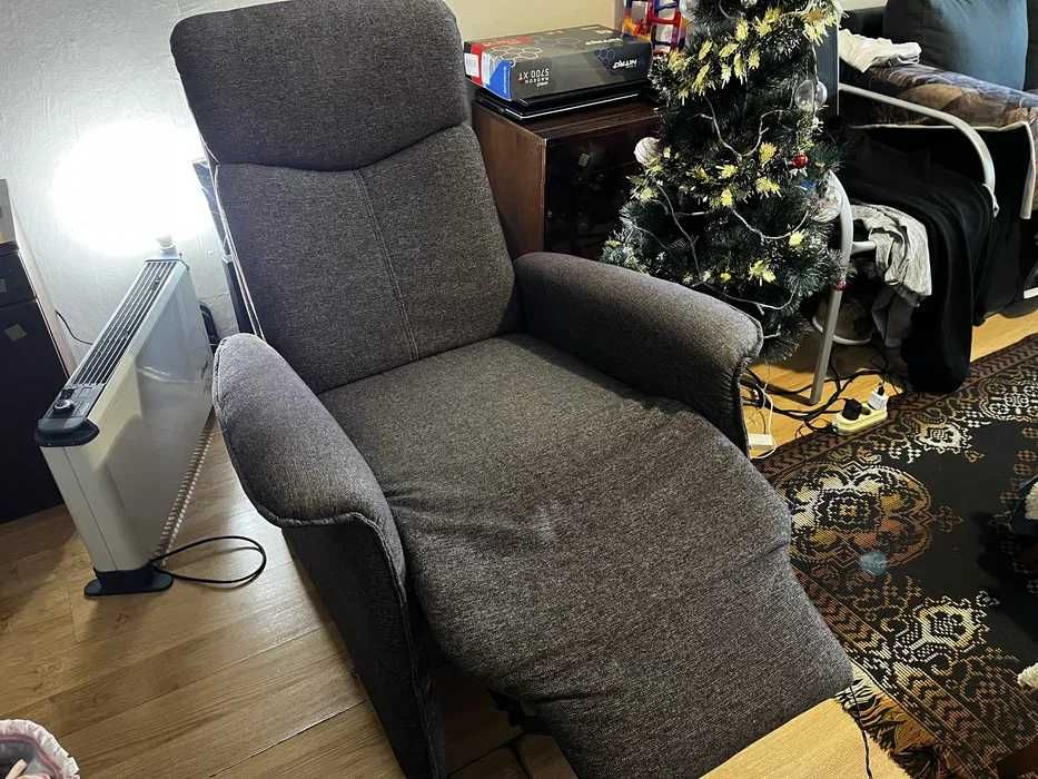 Фотьойл с релакс механизъм