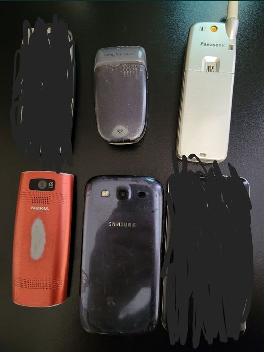 Телефоны на запчасти (некоторые работают)