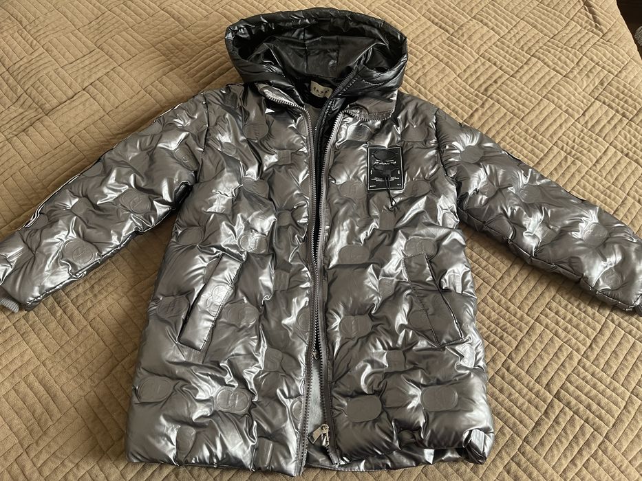 Куртка на девочку