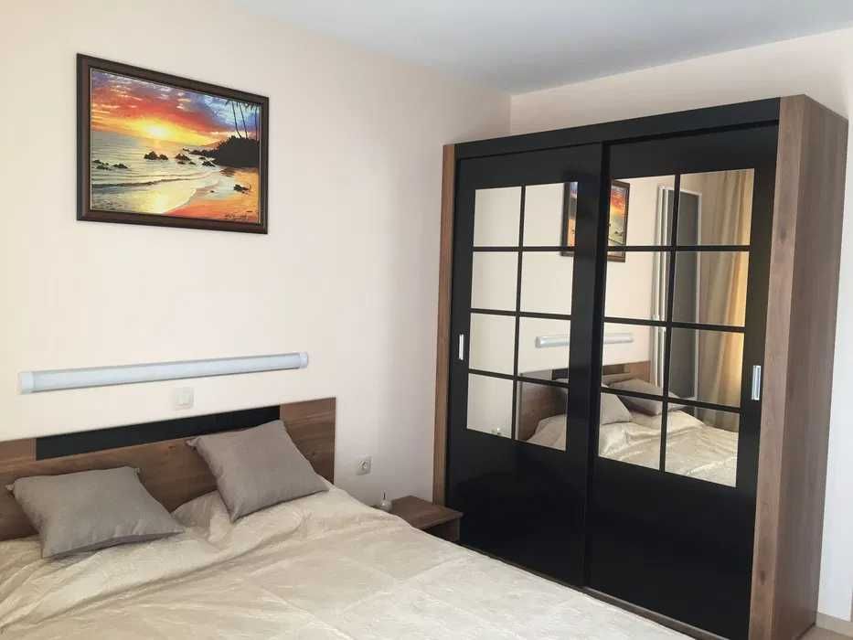 Дава се под наем Двустаен апартамент в София, Хладилника - 70 кв.м за 550 € - Снимка #3